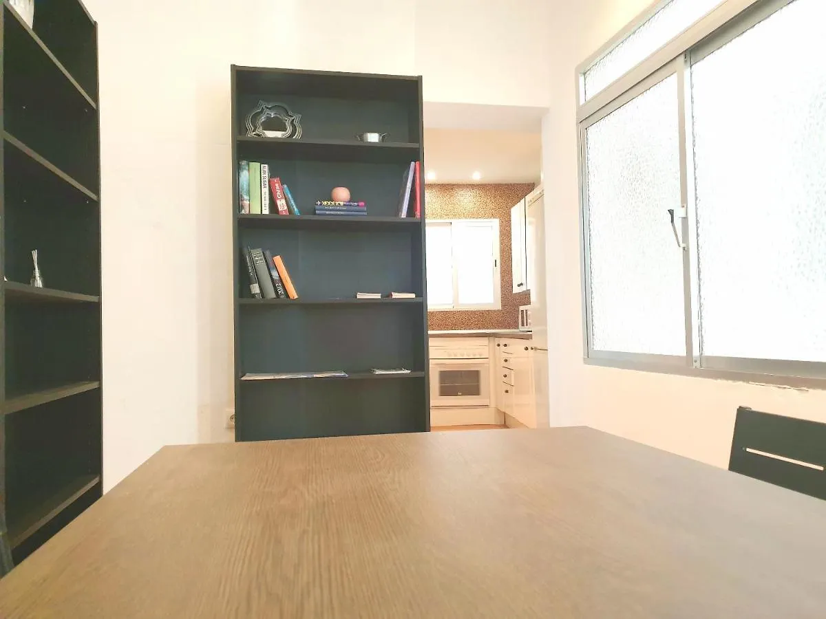Sunny Malaga Centre Flats, 2 Options, With Balcony Or Terrace