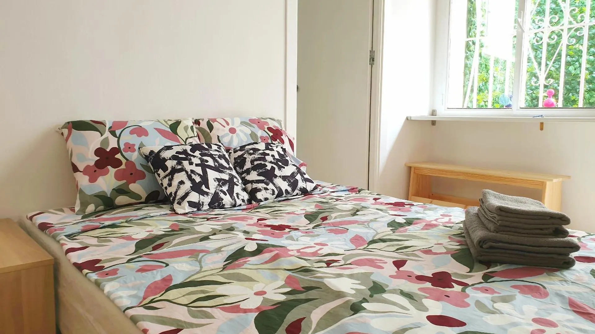 Lejlighed Sunny Malaga Centre Flats, 2 Options, With Balcony Or Terrace Spanien
