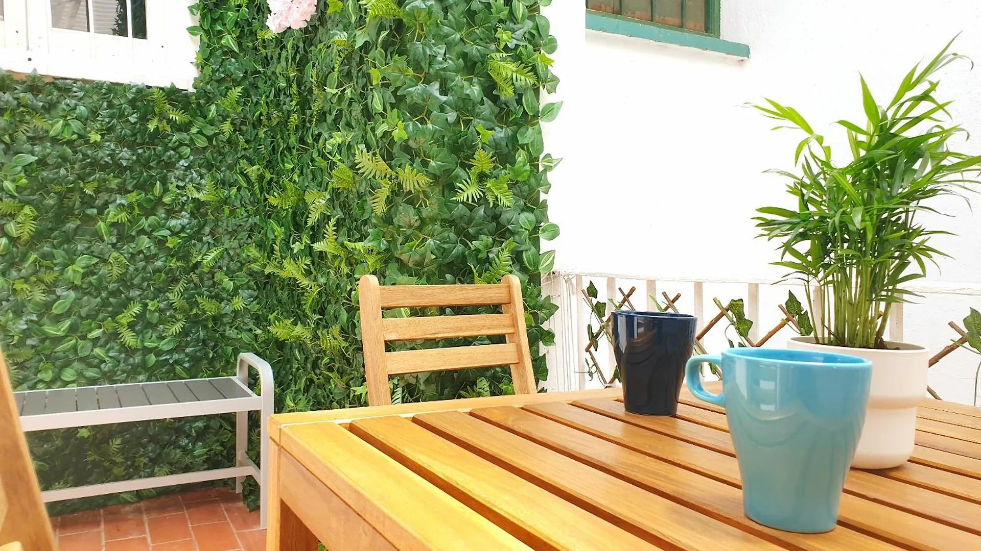 Sunny Malaga Centre Flats, 2 Options, With Balcony Or Terrace 0*,  Spanien