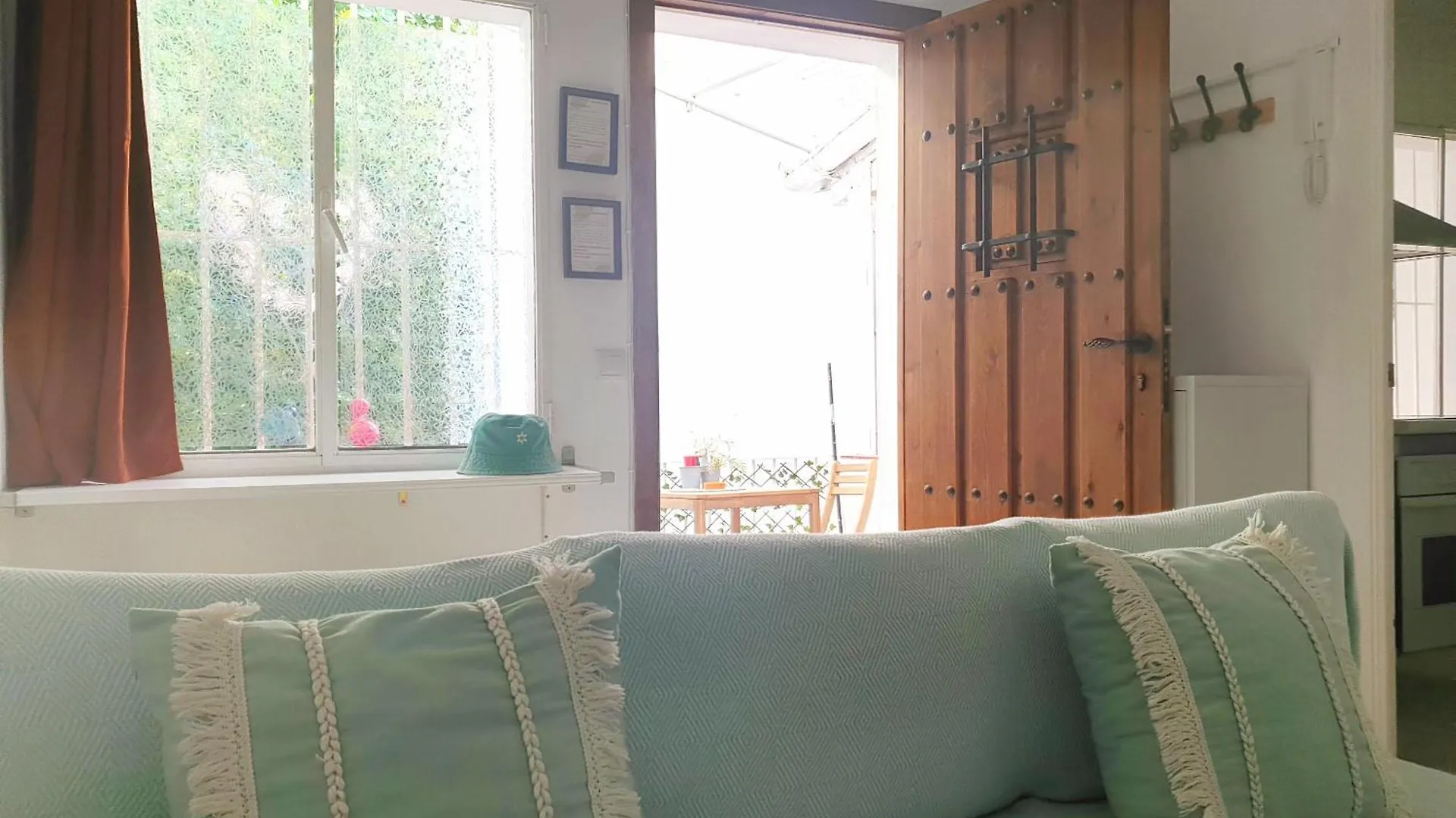 Sunny Malaga Centre Flats, 2 Options, With Balcony Or Terrace Lejlighed
